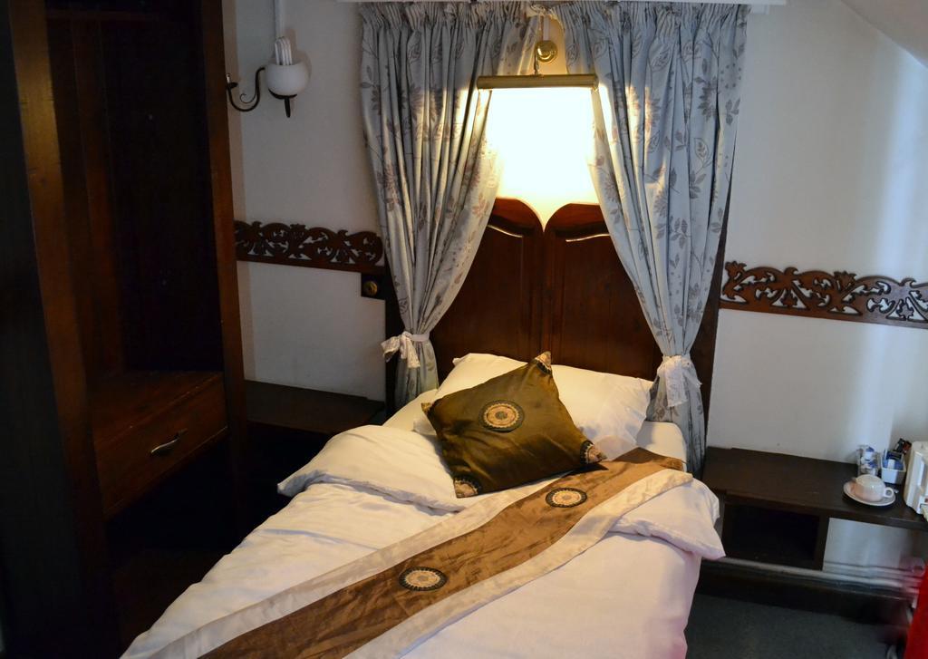 Ely Guest House Room photo